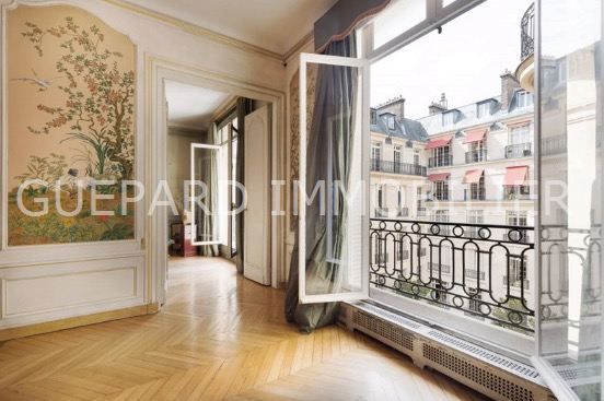 appartement 8 pièces en vente sur PARIS (75008)