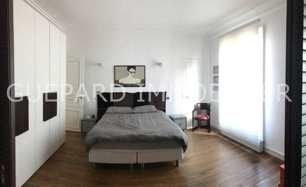 apartment 7 rooms for sale on PARIS (75017)